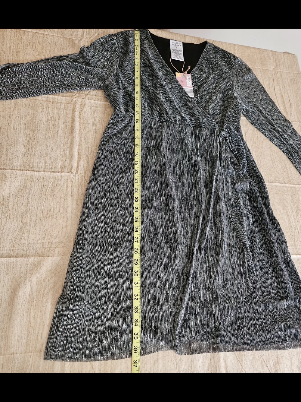 Serra Metallic Silver Plisse Long Sleeve Wrap Dress NWT Size Small - Picture 14 of 16